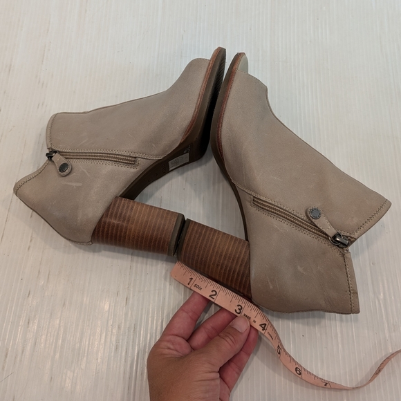 GEOX Respira Women's Gray leather peep toe ankle booties size 38 - Picture 6 of 10